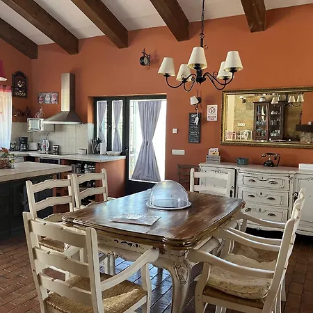Mavi Holiday home *